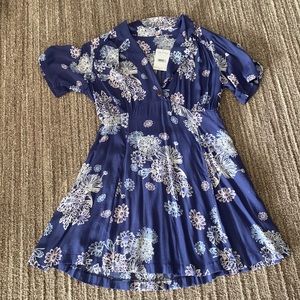 Free People navy color dress with flowers